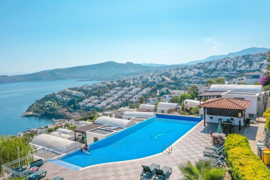 Bodrum Ortak Havuzlu Villalar | Ortak Havuzlu Kiralık Villa