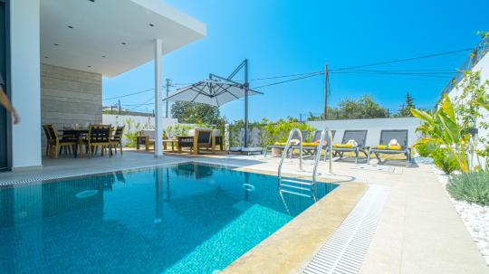 Villa Romeo & Bodrum Yalıkavak Kiralık Villalar