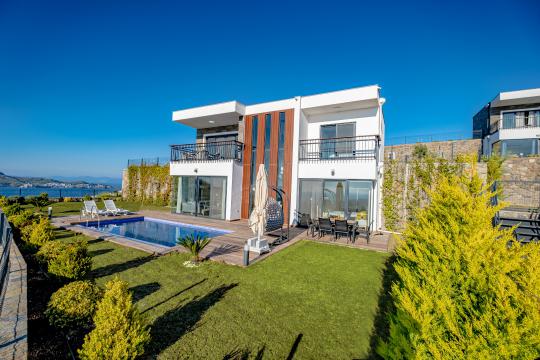 Villa Marissa 2 & Bodrum Yalıkavak Kiralık Villalar