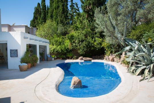 Villa Bitez