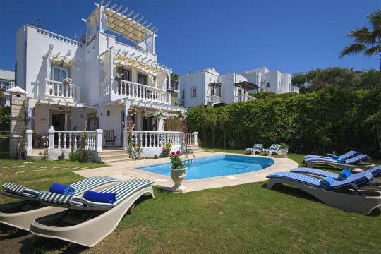 Vintage Villa - Yalıkavak Kiralık Villa | Bodrum Villa Kiralama
