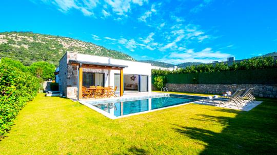 Villa Milano & Bodrum Yalıkavak Kiralık Villalar