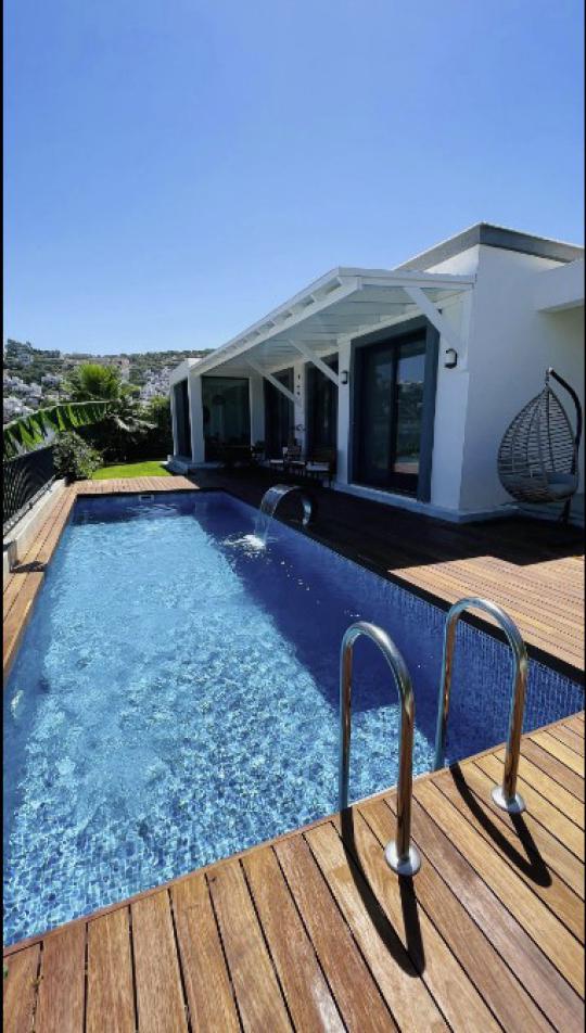 Villa Sunrise 2 & Bodrum Yalıkavak Kiralık Villalar