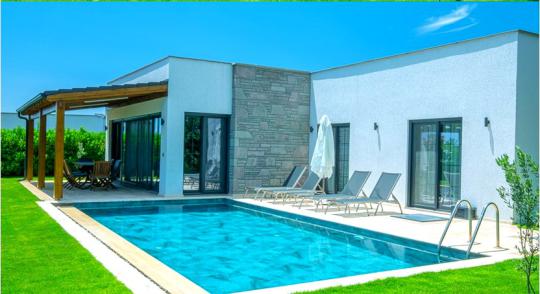 Villa Paris & Bodrum Yalıkavak Kiralık Villalar