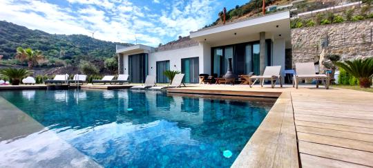 Villa Rock & Bodrum Yalıkavak Kiralık Villalar