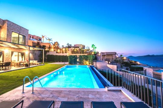 Villa Grand View Beach & Bodrum Yalıkavak Kiralık Villalar