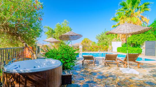 Villa Meyra| Bodrum Kiralık Villa | Bodrum Villa Kiralama