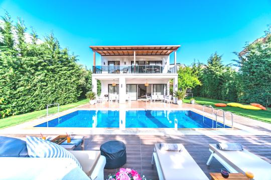 Villa River | Yalıkavak Kiralık Villa | Bodrum Villa Kiralama