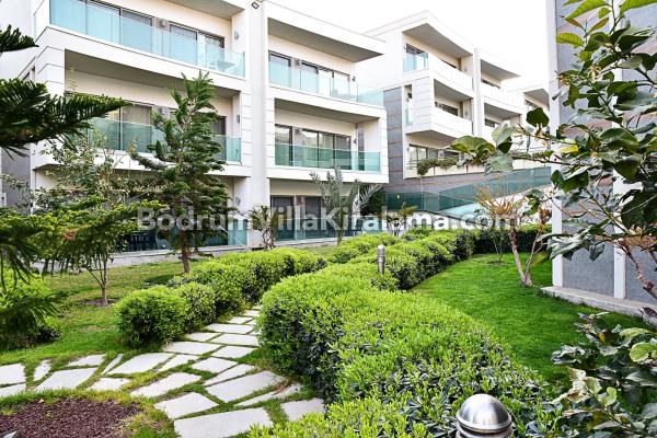 Yasmin Residence 2+1 Pool Garden View