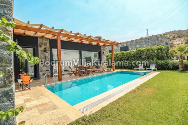 Villa Satsuma Garden 1